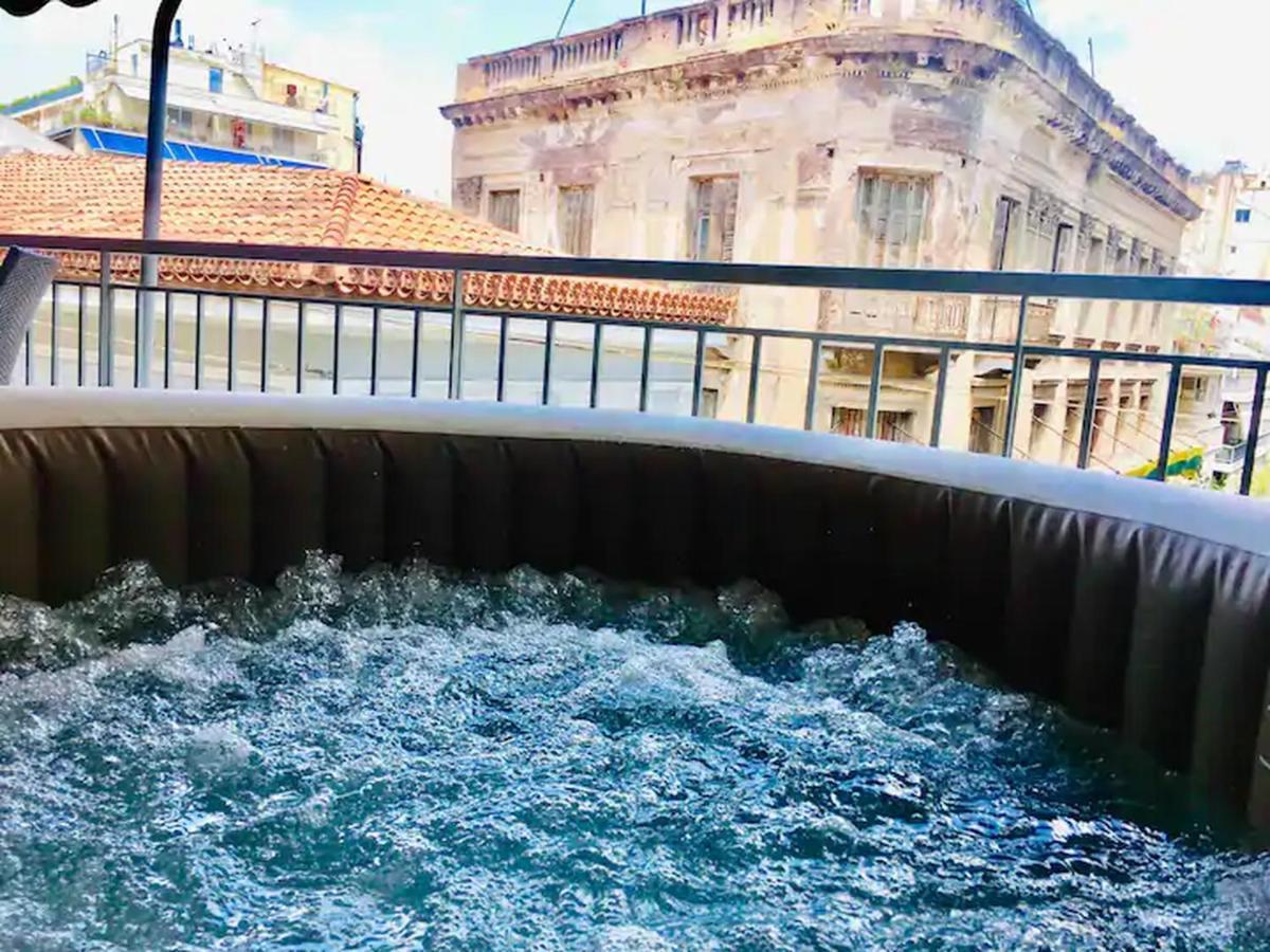 Openair Hot Tub/Big Balcony/Great Boutique Apt Athens Exterior photo