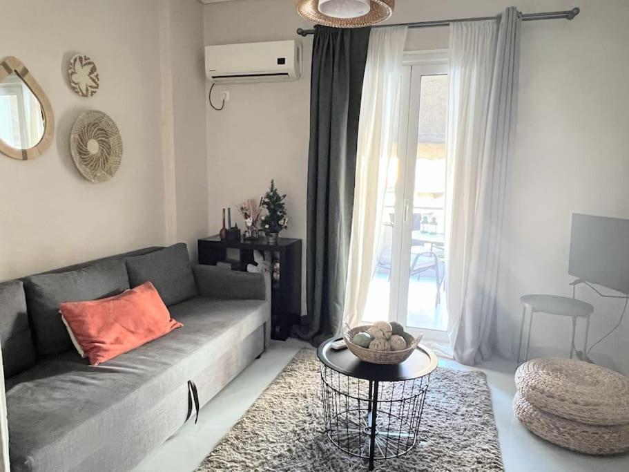 Openair Hot Tub/Big Balcony/Great Boutique Apt Athens Exterior photo