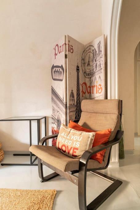 Openair Hot Tub/Big Balcony/Great Boutique Apt Athens Exterior photo